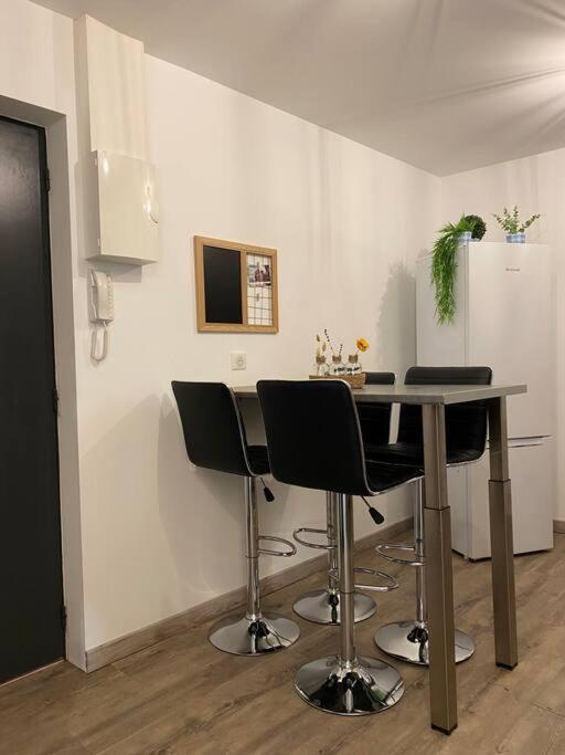 Apartment F2 50m2 Atypique En Souplex Vue Basilique